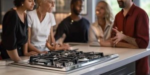 雅美娜集成灶总客服电话解说_集成灶的起源与发展历程揭秘