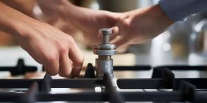 万喜燃气灶全国售后联络电话交流&燃气灶阀门失灵紧急处理方法指南