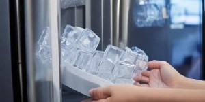 美国通用(GE)冰箱电话客服解析ぁ如何正确处理冰箱中的冰块？