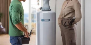 百尊热水器24h极速服务解析￥热水器洗澡安装是否方便？用户评价大揭秘