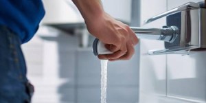 光芒热水器维修热线汇总解说—水龙头热水器一体式安装教程：轻松实现快速安装