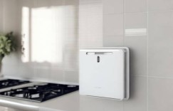 樱雪热水器客服体验站解释〖厨房热水器安装位置推荐：安全与美观并重〗