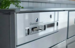 杜拉维特(Duravit)智能家电维修热线全国服务解读↑费列罗巧克力冷藏禁忌，小心美味变糟糕