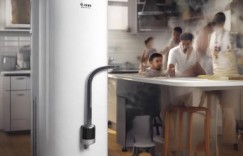 百得热水器统一咨询热线传授：电热水器安装主卧卫生间，舒适生活新选择