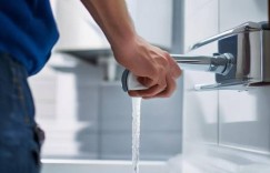 光芒热水器维修热线汇总解说—水龙头热水器一体式安装教程：轻松实现快速安装